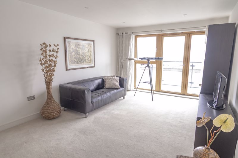 Lounge- click for photo gallery